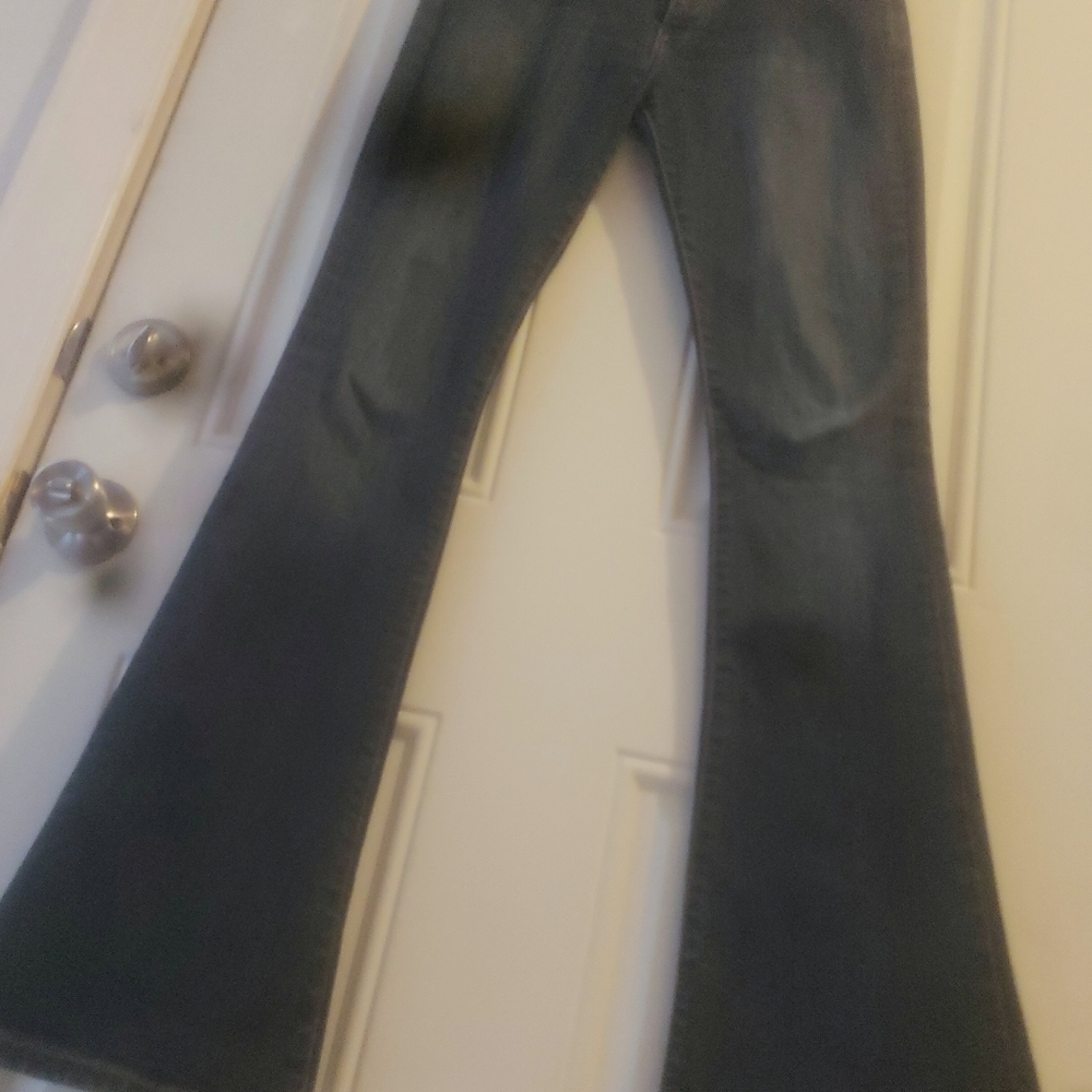 Buckle  Reserve Jeans womans 26 L